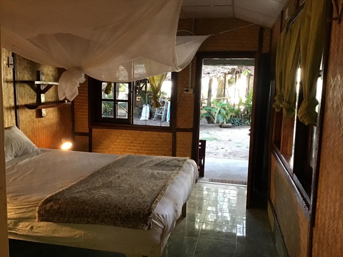 ดอน ออฟท์ แฮปปี้เนส Hotel อ่าวน้ำเมา ภายนอก รูปภาพ
